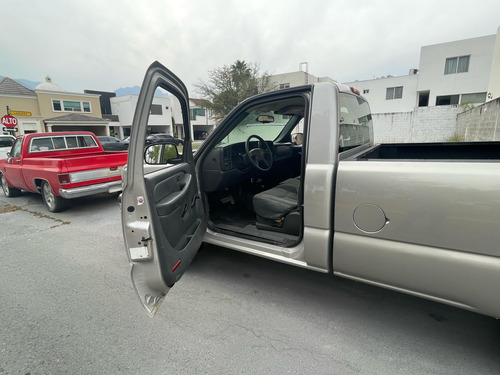 Chevrolet Silverado 5.3 E Pickup Silverado 2500 At