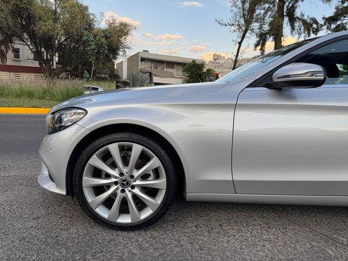 Mercedes Benz C200 2019 Cgi Exclusive Mhev Hibrido At
