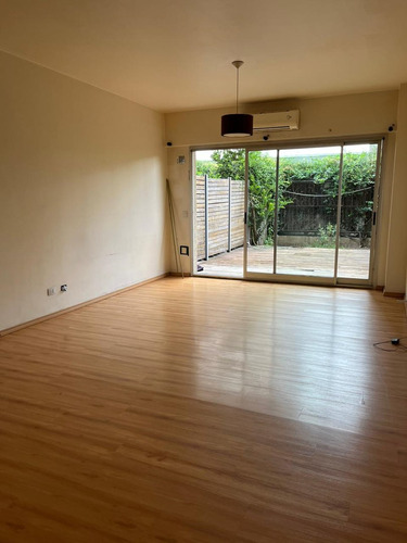 Departamento Monoamb. Con Jadín Y Cochera. Venta En Tigre 01