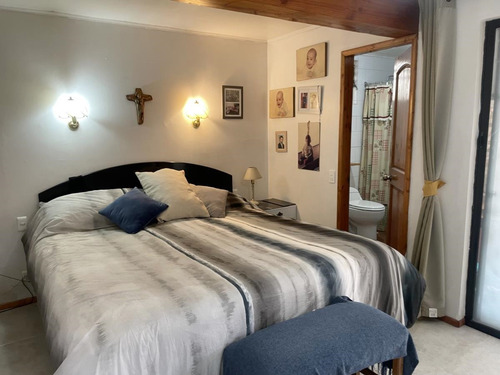Casa De Un Piso/barrio Residecial/excelente Conectividad