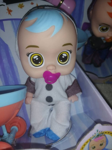 Muñeca Baby Cry Frozen Con Cunita