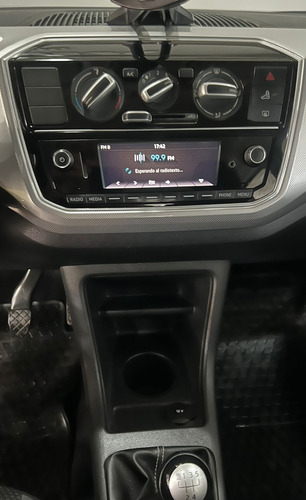Volkswagen Up! 1.0 High Up! 75cv 5 p