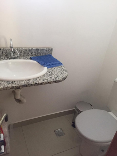 Imagem 9 de 14 de Sobrado À Venda No Bairro Jardim Vivan- 11478
