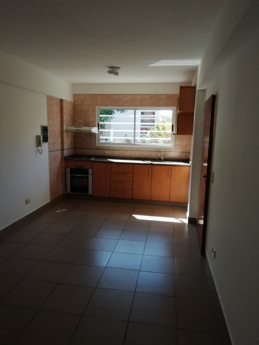 Usd74900 Departamento 2 Amb Piso 2do X Escalera Dueño Direct