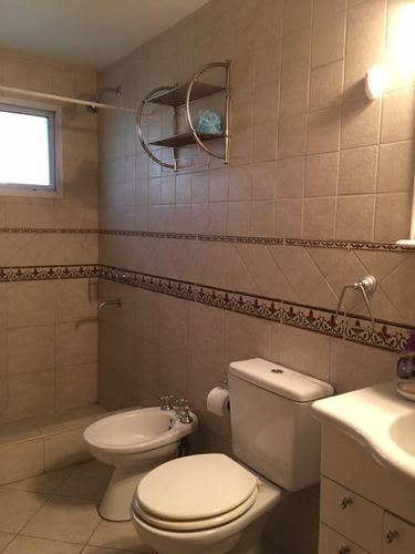 Casa En Venta - Excelente Ubicacion - Club De Campo El Moro