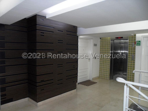 Impactante Apartamento Los Naranjos De Las Mercedes 24-19656