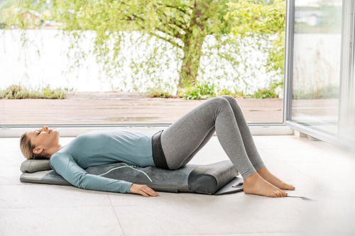 Imagem 5 de 5 de Esteira Massageadora E Pressão Corporal Yoga Mg280 Beurer