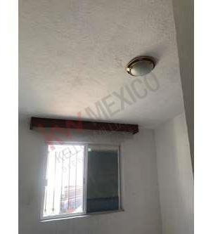 Casa En Venta En Jardines De Santa Isabel, Guadalajara