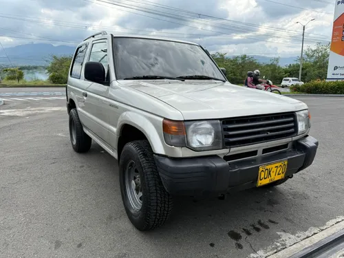Mitsubishi Montero 2006 2.4 4x4
