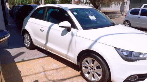 Audi A1 1.4t Fsi Ambition 2012