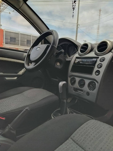 Ford Fiesta 1.6 Mpi Class Sedan 8v Flex 4p Manual