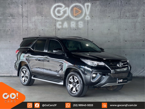 Toyota Hilux SW4 2.8 SRX DIAMOND 4X4 7 LUGARES 16V TURBO INTERCOOLER DIESEL 4P AUTOMÁTICO