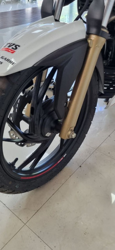 Imagen 3 de 15 de Tvs Rtr 200