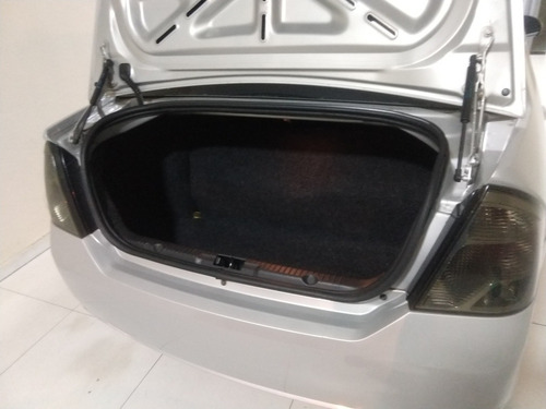 Ford Fiesta Sedan 1.6 Rocam Se Flex 4p 2014