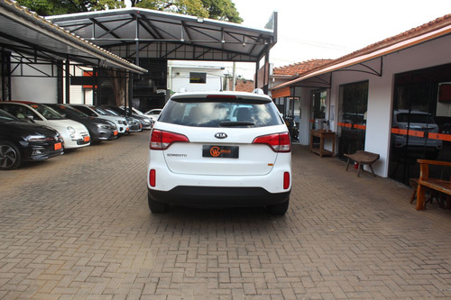 Kia Sorento 2.4 16V 4P EX AUTOMÁTICO