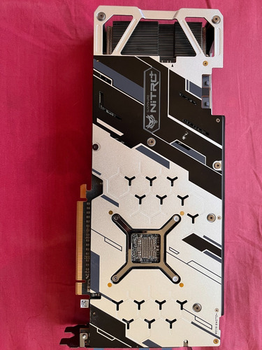 Tarjeta De Video Sapphire Nitro+ Radeon Rx 5700 Xt 8gb (Usado)
