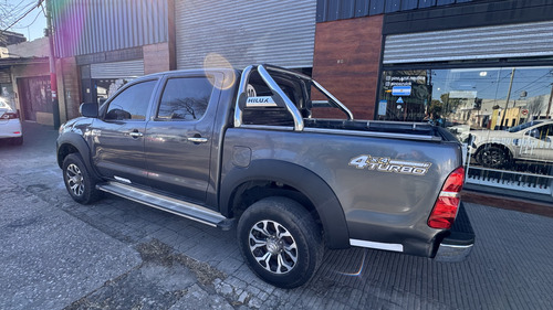 Vendo Mi Hilux Sr 4x4 Muy Buen Estado General Con Varios Acc