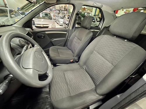 Imagem 13 de 15 de Renault Logan 1.0 Expression 16v