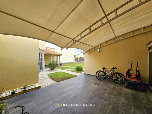 Casa En Venta En Metepec