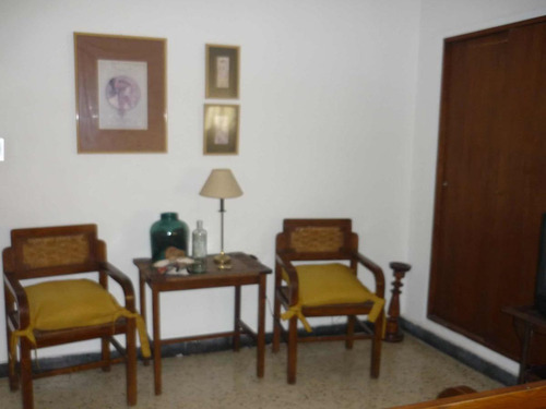 Departamento En Venta - 2 Dormitorios 1 Baño - 64mts2 - Necochea