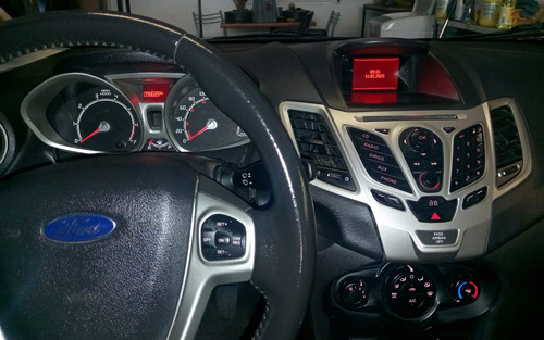 Ford Fiesta Kinetic Titanium