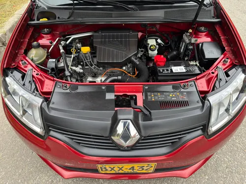 Renault Logan LIFE 1.6 MEC CON AIRE