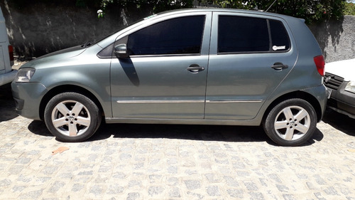 Volkswagen Fox Trend 4p 2010