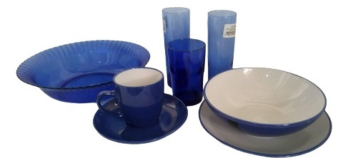 Juego De Platos Y Vasos Azul Pequeño 