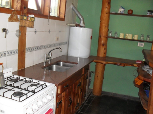 Imagen 4 de 8 de Cabaña Bariloche - Lago Gutiérrez