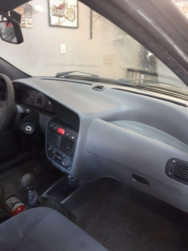 Imagem 5 de 12 de Fiat Palio 2004 1.0 Fire 5p 55 Hp