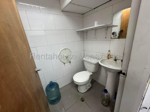 Local Comercial En Venta Colinas De Bello Monte Mls #25-18412