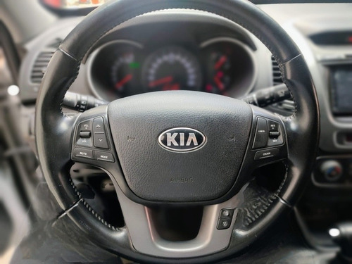 Imagen 14 de 25 de Kia Sorento 2013 2012 2014 Sportage Tucson Hyundai Honda Crv