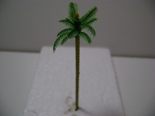 Nico 10 Palmeras Plastica Tallo Fino 9 Cms Alto Ho (arv 16a)