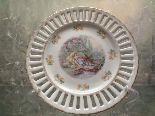 Plato De Porcelana Frances Calado