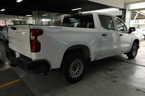 Chevrolet Silverado 5.4 2500 Doble Cabina Ls 4x4 At