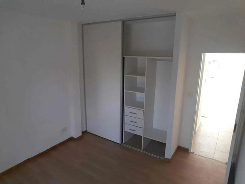 Imagen 10 de 12 de Departamento - Muñiz