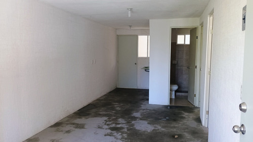 Departamento En Venta-jardin De Petunia, Jardines De Castalias, Rancheria Buenavista, Zumpango, Edomex (30659536988)