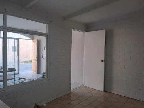 En Arriendo Local Con Excelente Ubicación (175562)