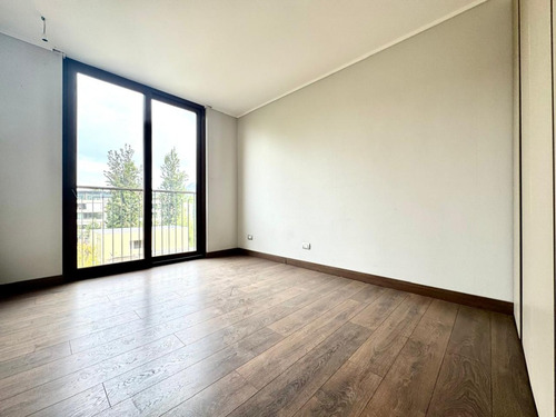 Moderno Penthouse I La Dehesa Central I Colegio Los Alerces
