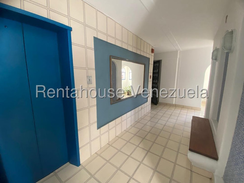 Apartamento En Alquiler Sebucan #25-15088 K.f