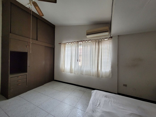 Imagen 7 de 15 de Casa En Venta, Urbanización Santa Marta - Baruta