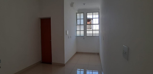 Apartamento - Vale Das Orquideas - Ref: 49635 - V-49635