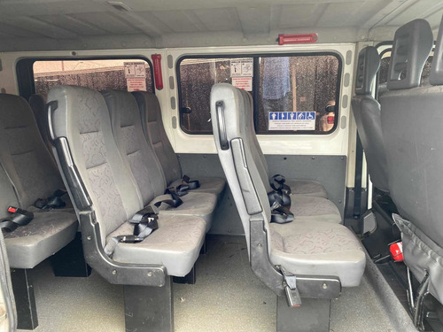 Imagem 9 de 15 de Peugeot Boxer Minibus 2012 2.3 Hdi 330m Médio 15l 5p