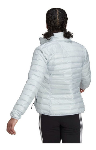 Imagen 2 de 7 de Chaqueta adidas Térmica Varilite Mujer