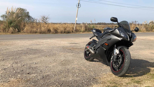 Yamaha R6