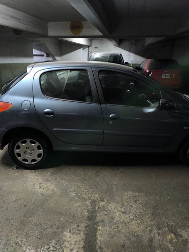 Peugeot 206 1.6 Xt Premium