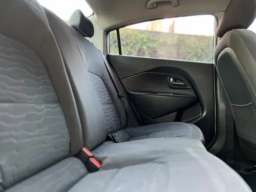 Kia Rio 1.4 4 p