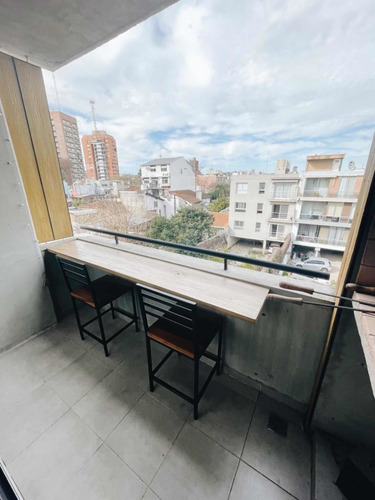 Imagen 11 de 19 de Venta Departamento 2 Ambientes En La Calabria, San Isidro, Con Balcón, Baulera Y Cochera Techada