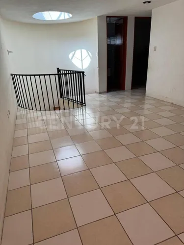 La Casa Que Estabas Buscando Está Aquí! Cerca De La Central De Abastos