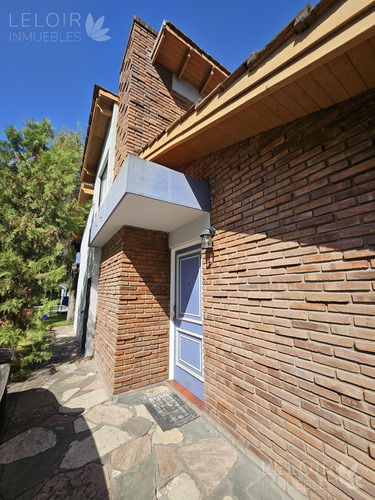 Casa En Venta 4 Ambientes En Parque Leloir